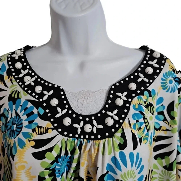 RQT 2X Plus Size Tropical Floral Beaded Blouse Boho Resort Cruise Vacation Top - Picture 3 of 7